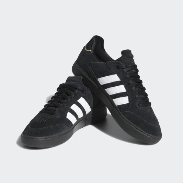 Adidas Tyshawn Low Chaussures Dorées Métallisées