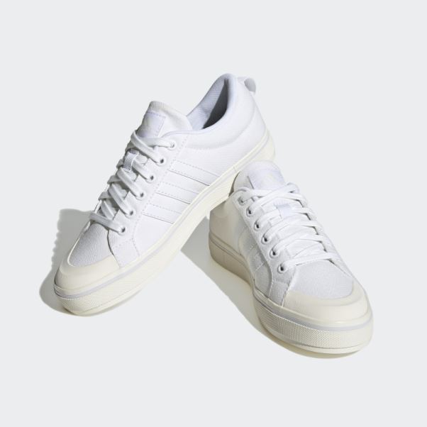 Adidas Bravada 2.0 Lifestyle Chaussures De Skateboard En Toile Blanche