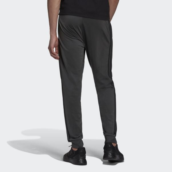 Adidas Essentials Warm-up Pantalon De Survêtement Fuselé à 3 Bandes Gris