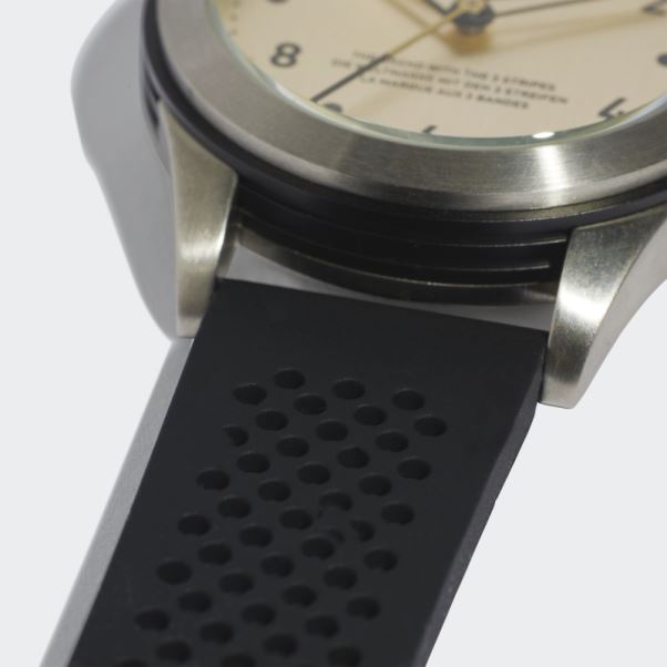 Montre Adidas Code 3 Doré Métallisé