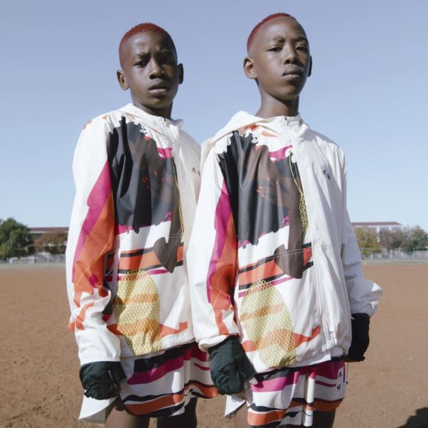 Ecru Tint Thebe Magugu Run Fast Short De Course Adidas