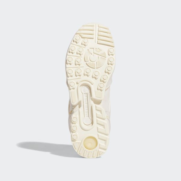 Chaussures Adidas Cosy Zx 8000 Blanches élégantes