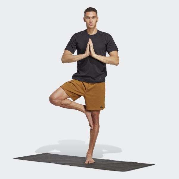 Short D'entraînement Bronze Yoga Base Adidas