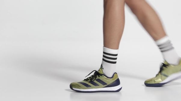 Adidas Or Métallique Adizero Fastcourt Chaussures