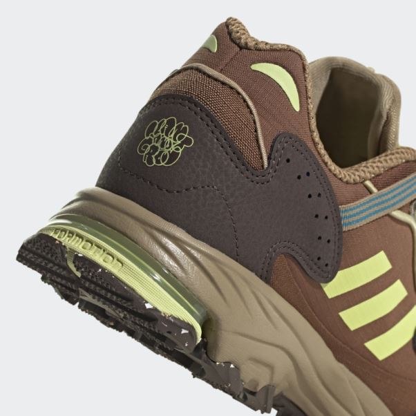 Chaussures De Culture Et De Plantes Hoverturf Marron Adidas