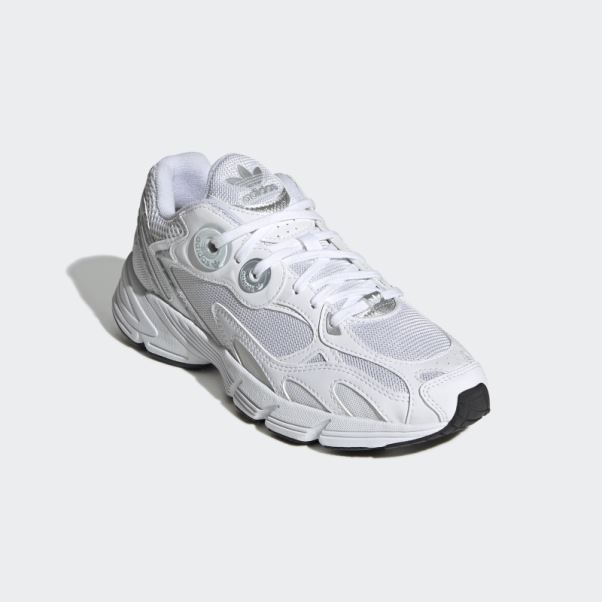 Chaussures Adidas Argent Astir
