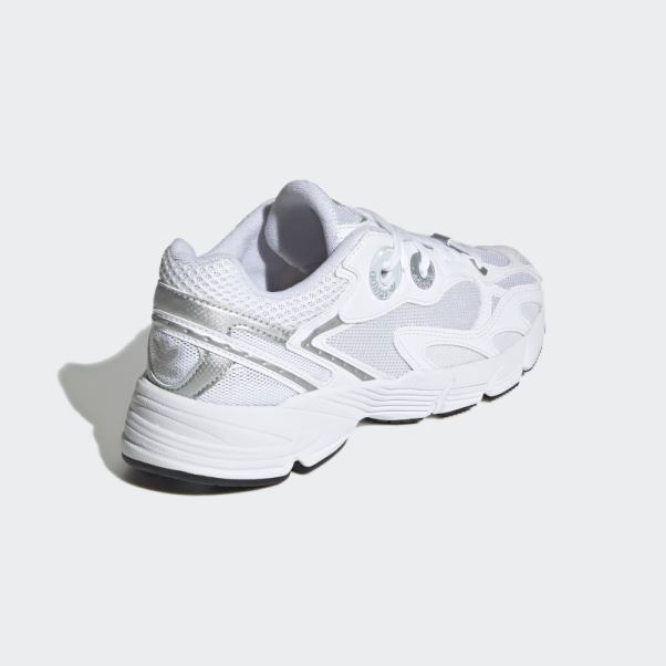 Chaussures Adidas Argent Astir