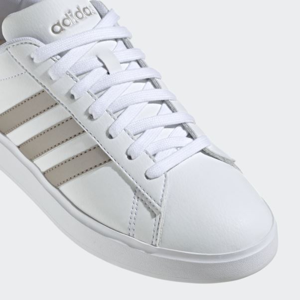 Adidas Grand Court Cloudfoam Lifestyle Court Confort Chaussures Platine Métallique