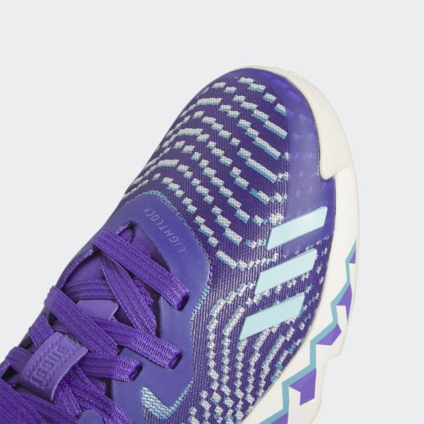 Enfiler. Numéro 4 Chaussures De Basket Violet Rush Adidas