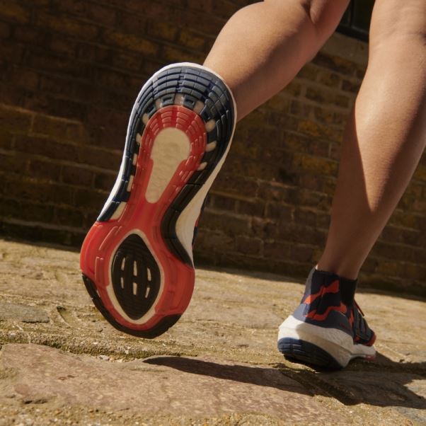 Adidas Ultraboost 22 X Marimekko Chaussures De Course Rouge Luxuriant