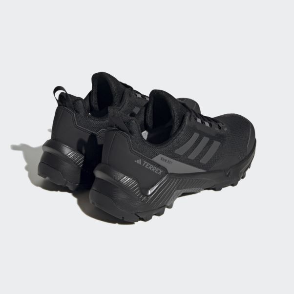 Adidas Eastrail 2.0 Rain.rdy Chaussures De Randonnée Carbone