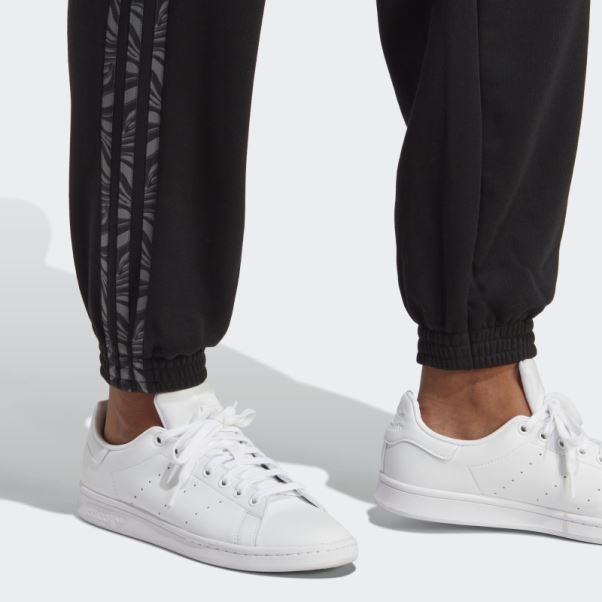 Adidas Pantalon De Jogging Noir Imprimé Animal Abstrait