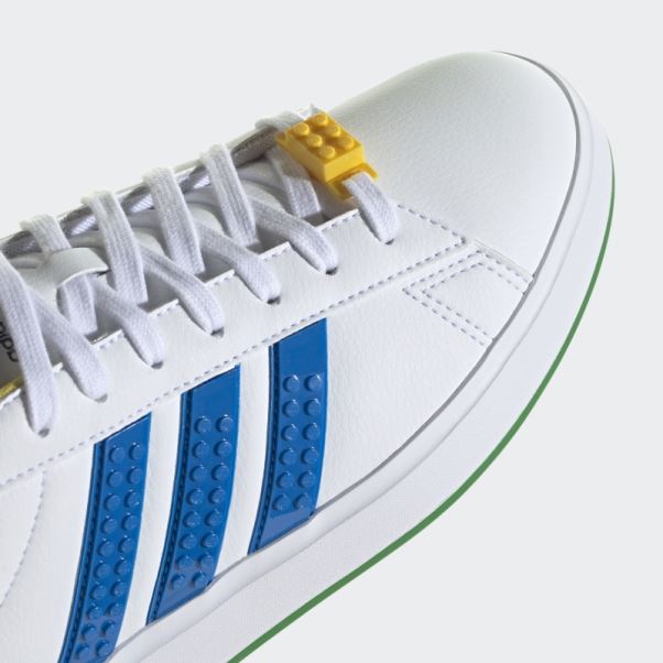 Chaussures Adidas Grand Court X Lego 2.0 Blanc Chaud