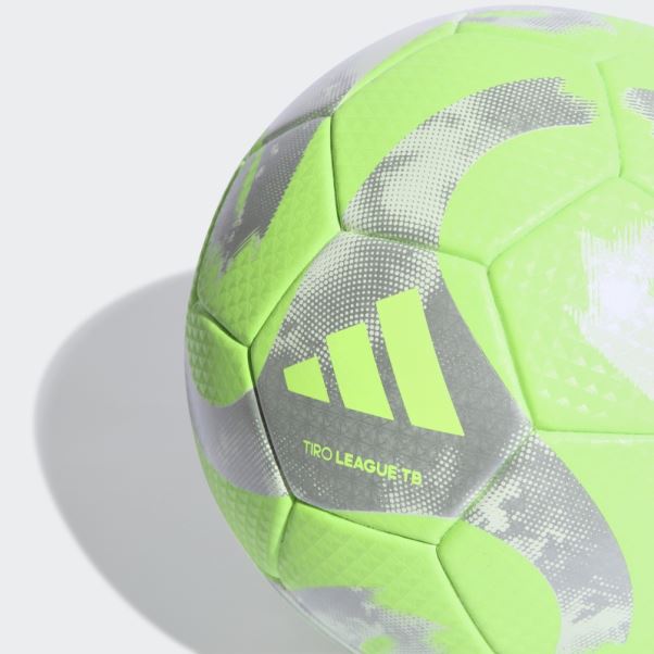 Ballon De Foot Vert Tiro League Thermocollé Adidas