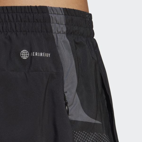 Adidas Possède Le Short Saisonnier Run Noir