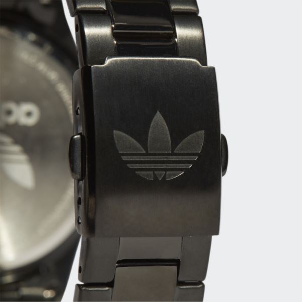 Montre Trois M édition Adidas Noire