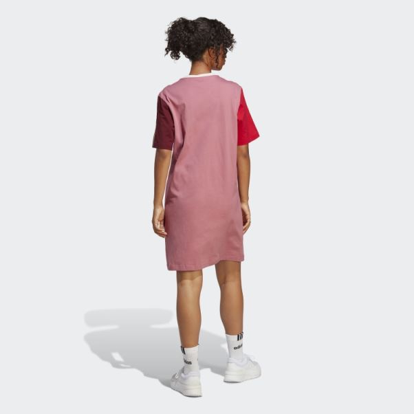 Robe T-shirt Boyfriend En Jersey Simple à 3 Bandes Essentials Adidas Rose