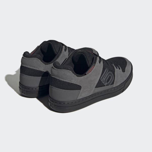 Chaussures De Vélo De Montagne Adidas Five Ten Freerider Grises
