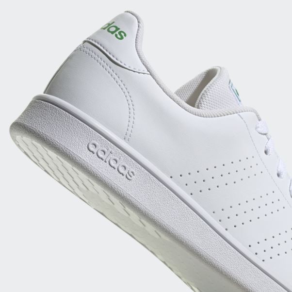 Adidas Chaussures De Style De Vie De La Base De L'avantage Blanc