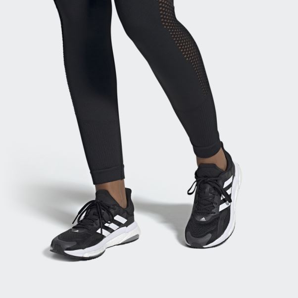Chaussures Adidas Solarboost 4 Noir