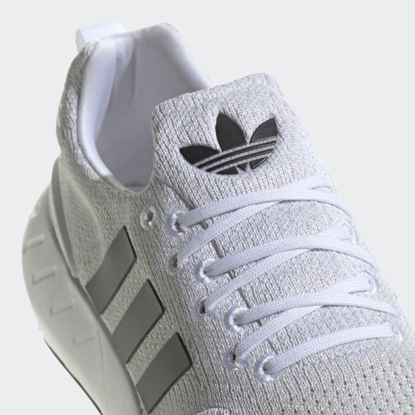 Chaussure Swift Run 22 Blanche Adidas