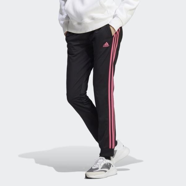 Primegreen Essentials Warm-up Slim Tapered 3-stripes Pantalon De Survêtement Adidas Noir