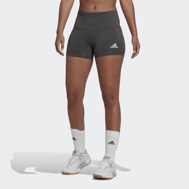 Short 4 Pouces Adidas Gris Foncé