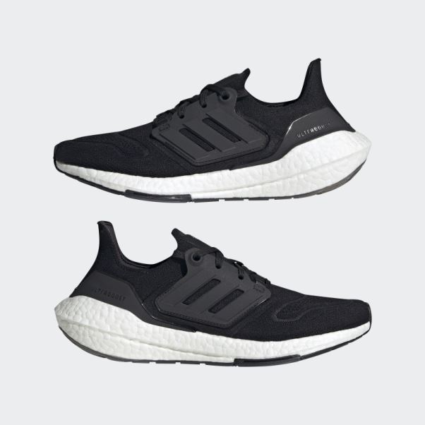 Chaussures Adidas Ultraboost 22 Blanches