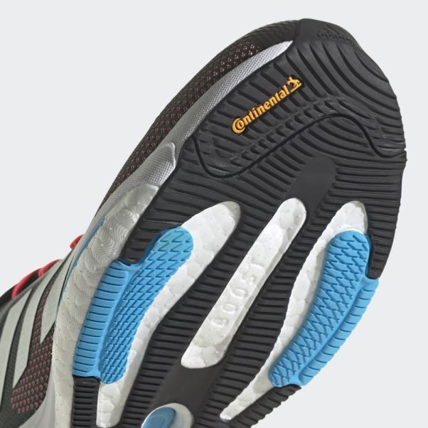 Chaussure Adidas Solarglide 5 Carbone