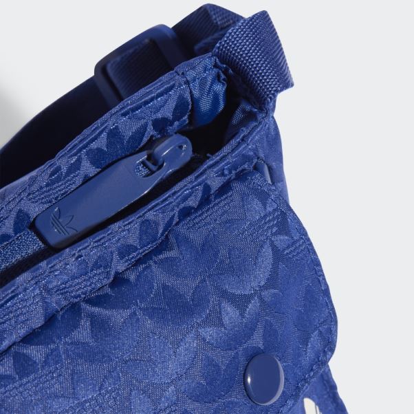 Adidas Trèfle Jacquard Monogramme Mini Sac De Ligne Bleu Victoire
