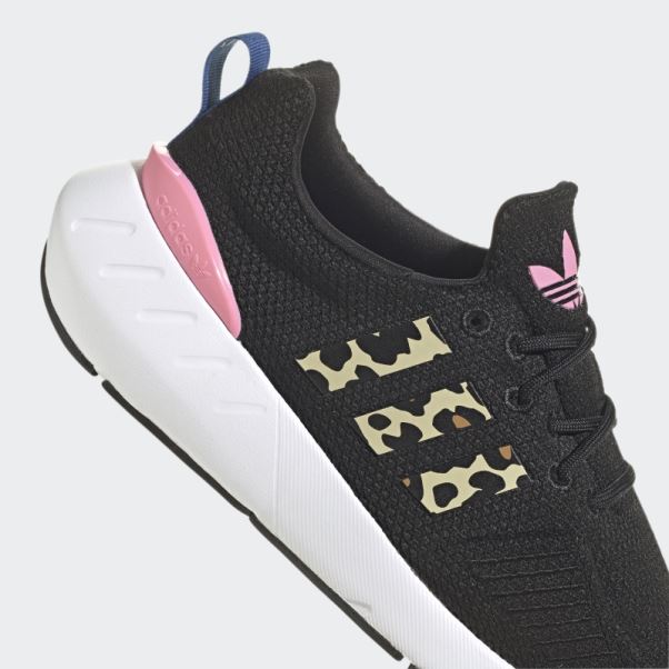 Chaussures Adidas Swift Run 22 Bleu