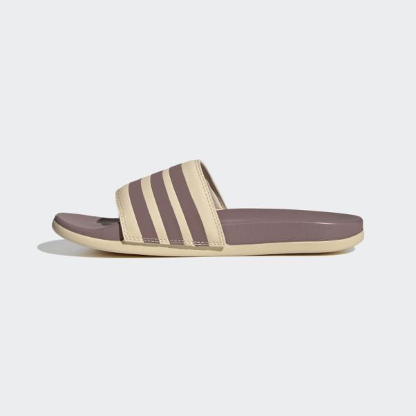 Adilette Comfort Slides Sable Adidas