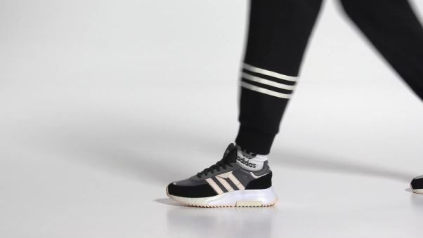 Adidas Retropy F2 Chaussures Quartz