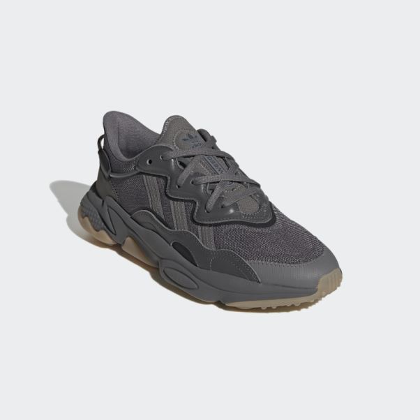 Chaussures Adidas Ozweego Noir