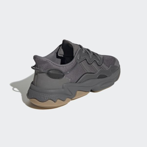 Chaussures Adidas Ozweego Noir