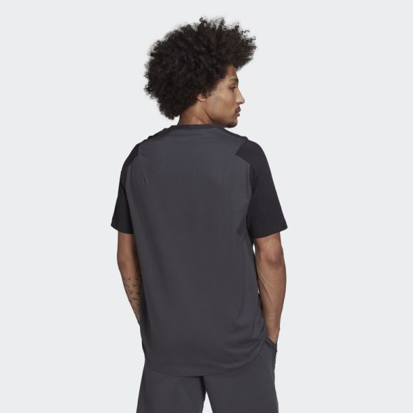 T-shirt De Voyage Juventus Carbone Adidas