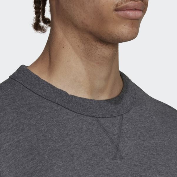 Adidas Sweat Emblème Officiel Coupe Du Monde Fifa 2022 Gris Foncé Chiné