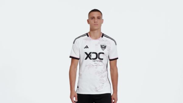 Blanc D.c. Maillot Authentique Extérieur United 23/24 Adidas