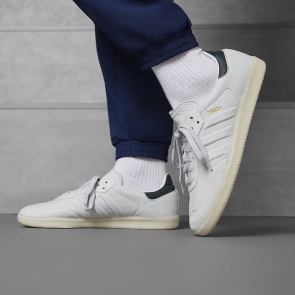 Chaussures De Samba Grises Adidas
