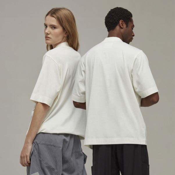 T-shirt élégant Y-3 à Demi-zip à Manches Courtes Adidas