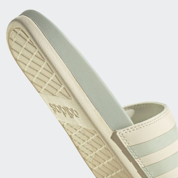 Adidas Adilette Confort Diapositives Vert