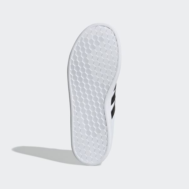 Chaussure Adidas Grand Court Blanche
