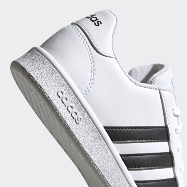 Chaussure Adidas Grand Court Blanche