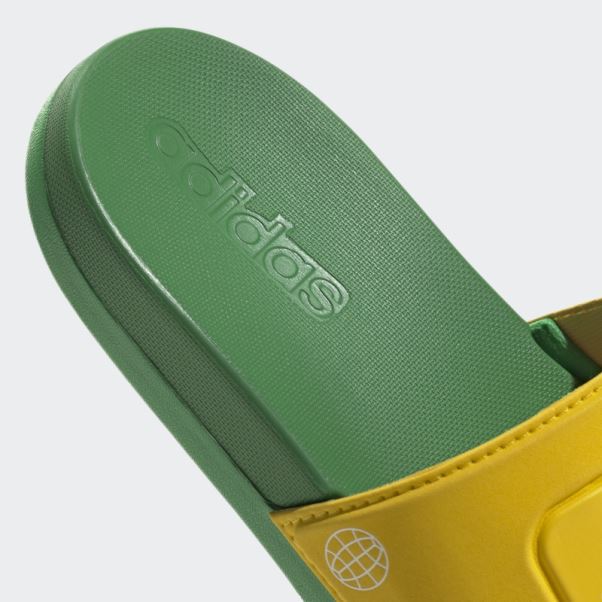 Eqt Jaune Adidas Adilette Confort X Lego Slides Mode