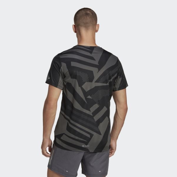 Posséder Le T-shirt Saisonnier Run Adidas Noir