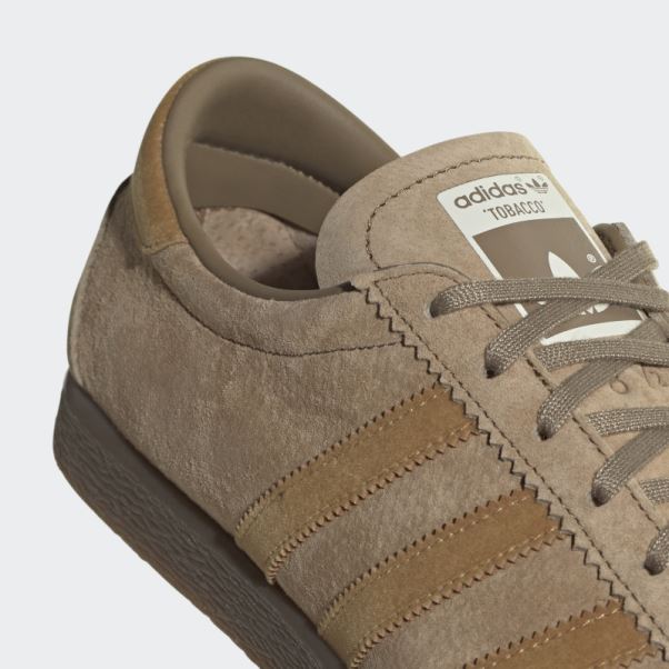 Chaussures Pantone Tabac Adidas
