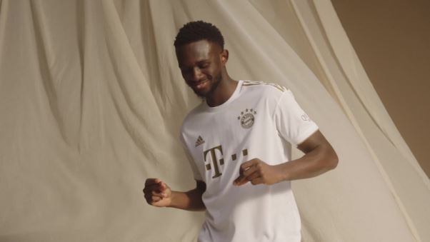 Maillot Fc Bayern Extérieur Authentique 22/23 Blanc Adidas
