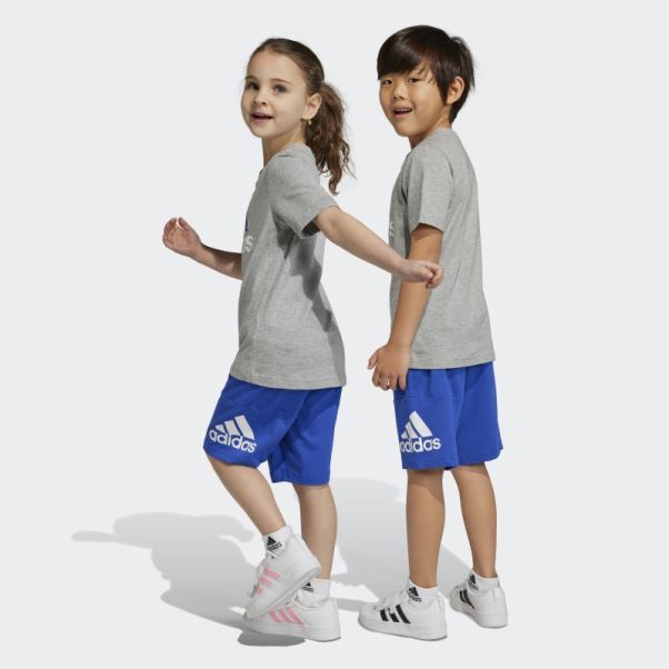 Ensemble T-shirt Et Short Logo Essentials Gris Moyen Adidas