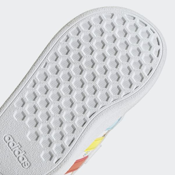 Adidas Grand Court Durable Lifestyle Court Chaussures à Scratch à Deux Brides Blanches