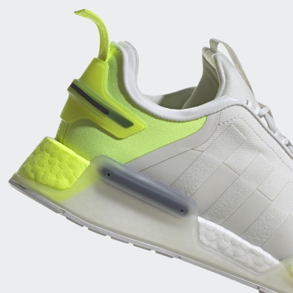 Chaussures Adidas Nmd-r1 V3 Blanches